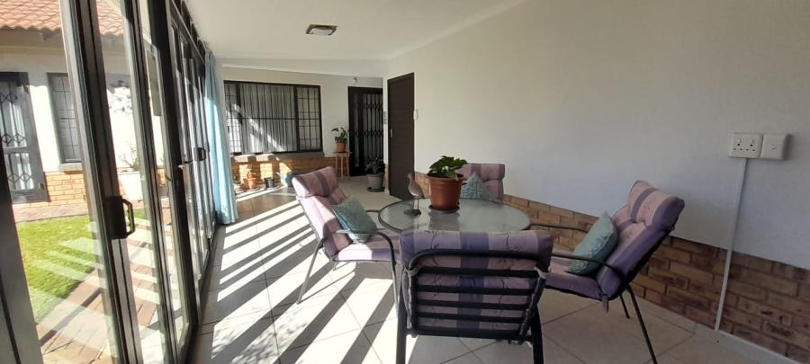 3 Bedroom Property for Sale in Flamwood North West